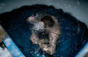Igor Omulecki, Sauna, 2003