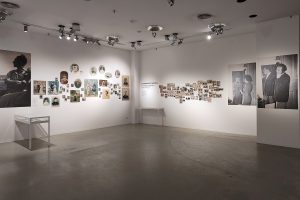 Jacques Barbier i Élise Pic - Le commun des mortels, „From popular photography… to the ready-made